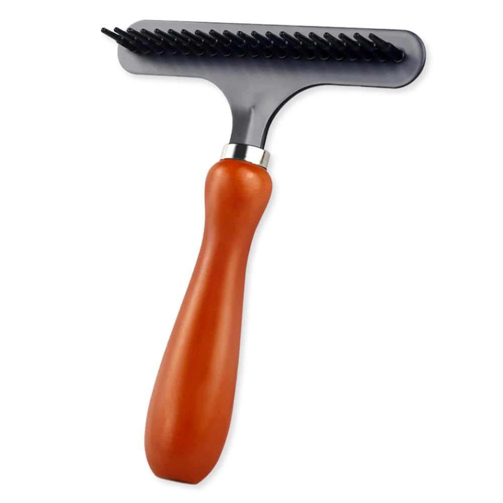 Carpet Brush With Non-Slip Wooden Handle, 14x11cm Rake for Fluffing and Removing Pet Tangles