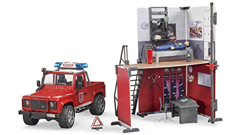 bruder 62701 - bworld Feuerwehrstation mit Land Rover Devender, Feuerwehrmann, Light & Sound Modul - 1:16 Einsatzfahrzeug, Feuerwehrauto, Notruf, Einsatzzentrale, Rettungsfahrzeug, Figur – Bild 4