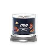 Yankee Candle Crisp Fall Night Scented, Signature