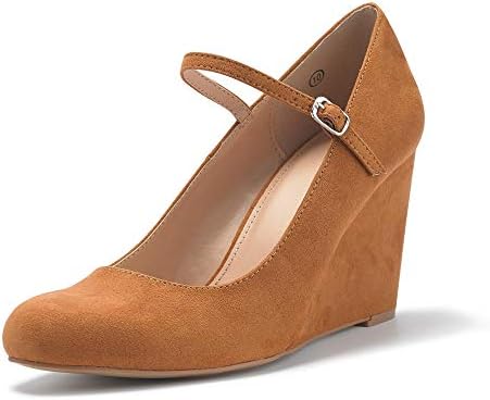 closed toe high wedges