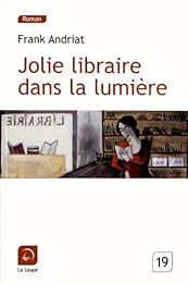 Jolie libraire dans la lumière