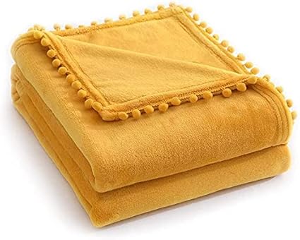 Amazon ブランケット 毛布 膝掛け ハーフケット ミニポンポン付き かわいい おしゃれ 北欧風 柔い 軽い インテリア オフィス用 車用 オールシーズン 丸洗いok イエロー 130 150 ブランケット 毛布 オンライン通販