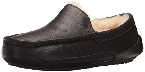 UGG Men's Ascot Leather China Tea Leather Slipper 9 3E - Extra Wide