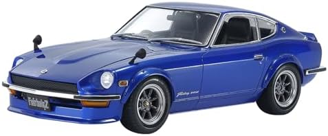 Amazon.com: Aoshima URAS ER34 Skyline Type-R '01 Nissan 1:24 Scale