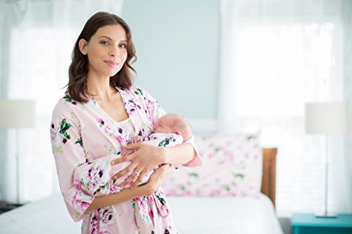 Baby Be Mine Mommy & Me Delivery Robe with Matching Baby Receiving Gown & Hat Set (S/M pre Pregnancy 2-10, Amelia)