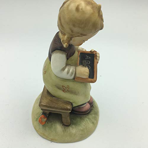 4 Goebel+Hummel+Figurine+Student+TMK+6