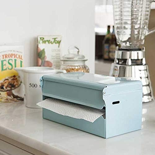 ペーパータオルがケースに入れられて置かれている