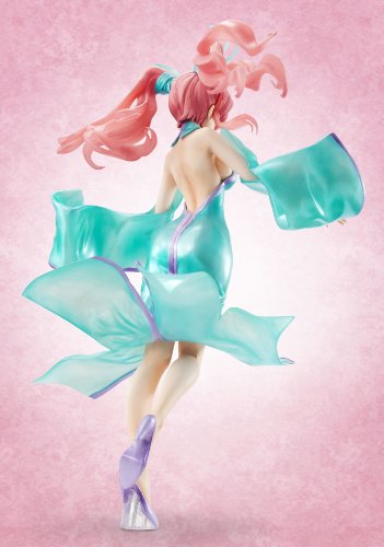 Megahouse Mobile Suit Gundam Seed: Lacus Clyne G.E.M. PVC Figure