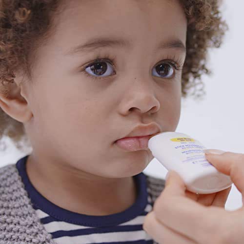 Mustela Baby Nourishing Stick - Lip & Face Moisturizer for Dry Skin - with Natural Avocado, Cold Cream & Beeswax - 0.32 oz. - Packaging may vary