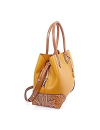 Michael Kors Mercer Gallery Bolso de hombro de cuero con guijarros