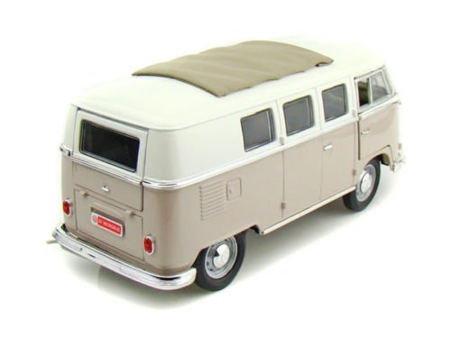 Road Signature 1:1/8 Scale 1962 VW Bus w Sliding Sunroof Diecast Car Volkswagen