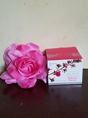 lanocreme hydrating day cream