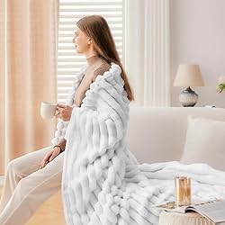 NEWCOSPLAY Super Soft Queen Blanket White Premium