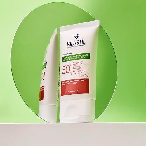 Acnestil Sebum-Normalisierende Creme, Beruhigende und Mattierende Wirkung, Sonnenschutz, Für Empfindliche, Zu Akne Neigende Haut SPF 50+, 40 ml Packung