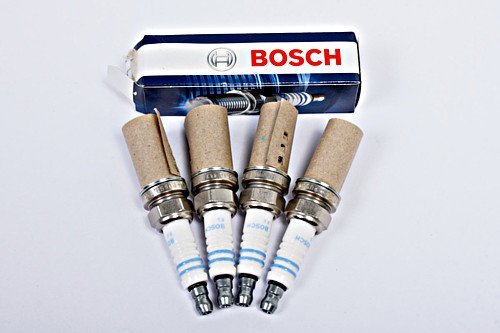 BOSCH Spark Plug SET x4 pcs Petrol Fits FIAT Panda Puma MERCEDES 0.5-6.0L 1980-
