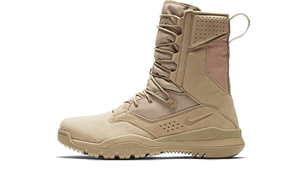 nike field boot