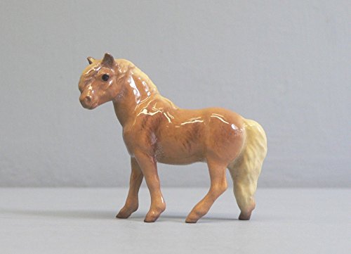 HORSE Shetland Pony STALLION Figurine Ceramic HAGEN-RENAKER 3065