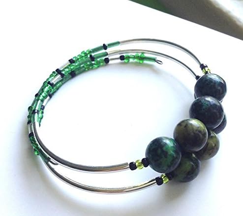 Green Bead and Stone Memory Wire Bracelet