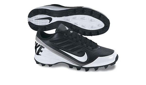 10c football cleats