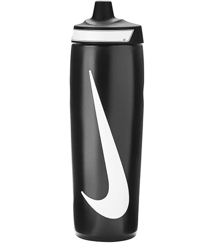 white nike drink bottle