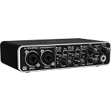 BEHRINGER (UMC204HD)