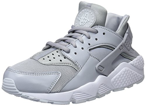 Nike Womenâ€™s Air Huarache Run Gymnastics Shoes