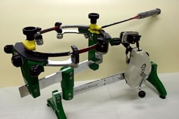Amazon 頑張らないバドミントン研究会 バドミントン ガット張り機 スプリング式 ストリング マシン 大手では付属していない工具も標準装備 本体と工具合わせて 14点セット で 業界最安値 分かりやすい ガット の 張り方 Dvd 付き 頑張らないバドミントン研究会