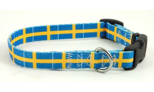 Small Swedish Flag Dog Collar by PatriaPet
