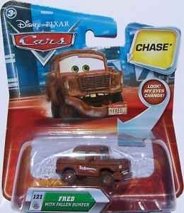 Disney / Pixar CARS Movie 155 Die Cast Car with Lenticular Eyes Series 2 Fred with Fallen Bumper Chase Piece!