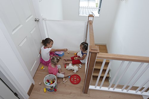 Lascal KiddyGuard Assure, White, Retractable Baby Safety Gate