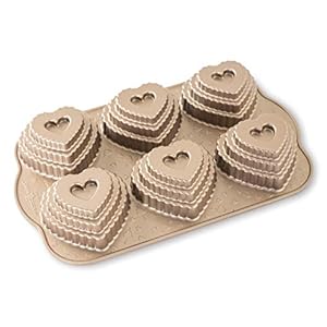 Nordic Ware 3D-muffinvorm “hart – krans” – getrapte voor romantische lekkernijen