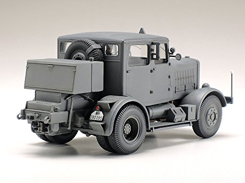 1 48 German Heavy Tractor SS-100