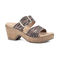 WHITE MOUNTAIN Shoes Copious Women's Platform
