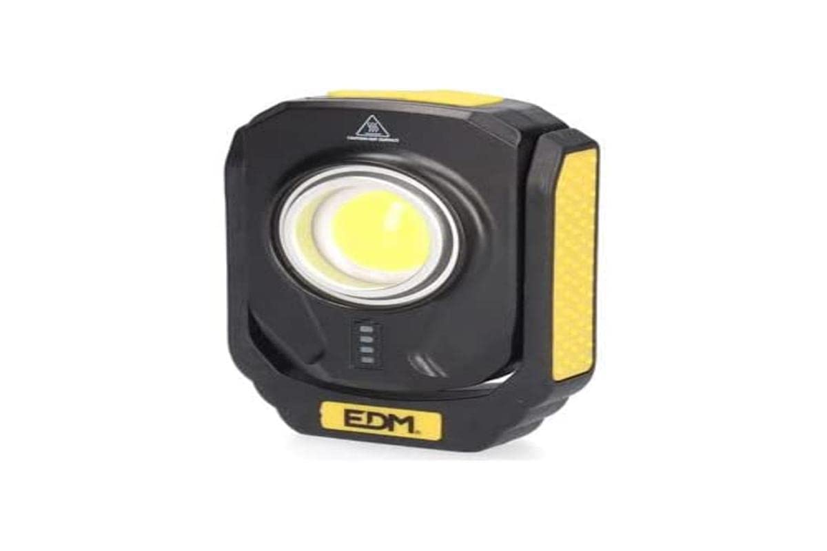 EDM Rechargeable Compact LED Flashlight 10W 900 Lumen