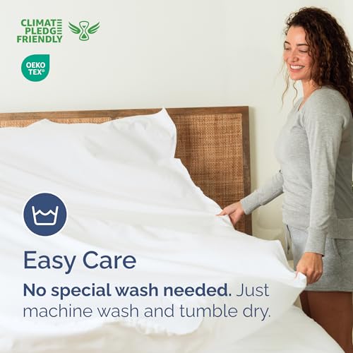 King Size Flat Sheet - Hotel Quality Top Flat Bed Sheet Only - Ultra-Soft, Comfy, Breathable & Cooling - Fade & Wrinkle Free - Easy-Care, Stain & Shrink Resistant Bedding - Easy-Fit & Oeko-Tex - White