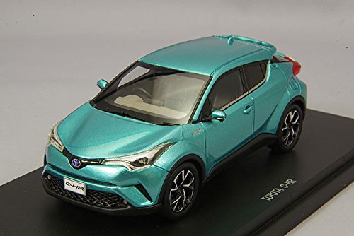 EBBRO 1/43 Toyota C-HR Radiant Green Metallic Resin Model 45602