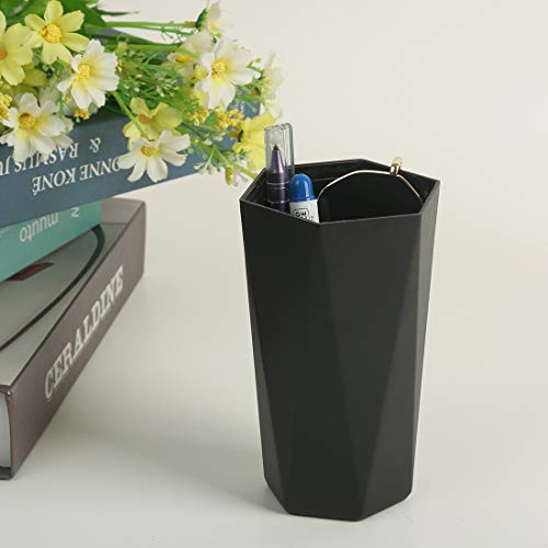OUDEW Car Trash Can with Lid, New Car Dustbin Diamond Design, Leakproof
