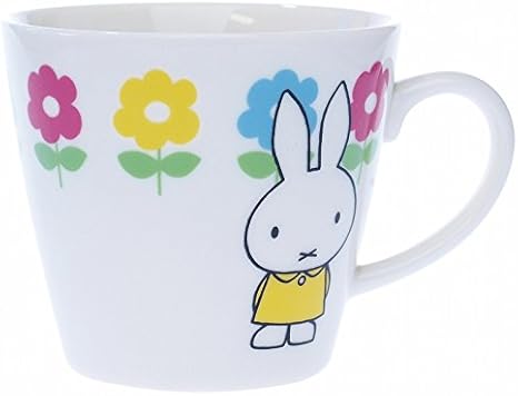 Amazon Co Jp ミッフィー フラワー マグカップ 花b ホーム キッチン