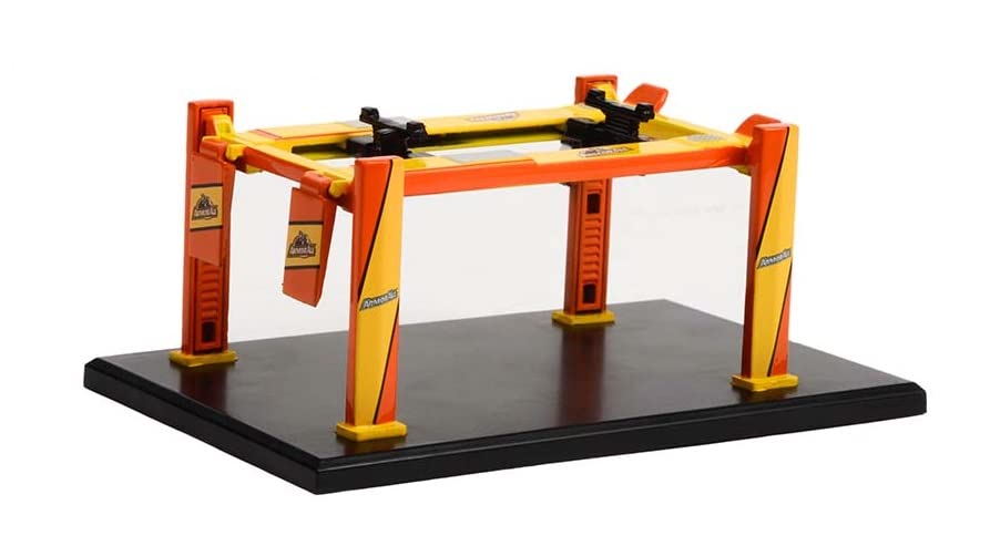 Greenlight 16150-A Auto Body Shop - Four-Post Lifts Series 4 - Yellow Arm or All 1:64 Scale Diecast