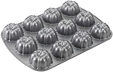 Amazon Com Nordicware Bundt Brownie Pan Nordic Ware Mini Brownie Kitchen Dining