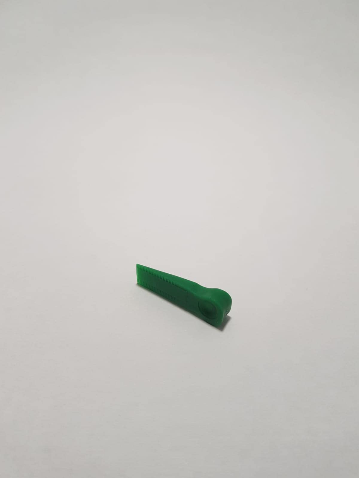 Buffalo Clips MINI 6mm Wedges (100)