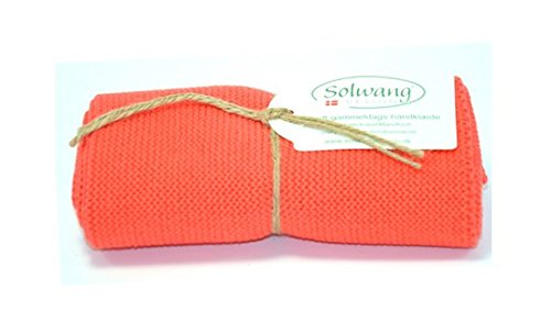 Solwang Towel H16 Knitted in Dark Coral