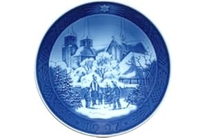 Royal Copenhagen Annual Hand Decorated Christmas Plate 1997