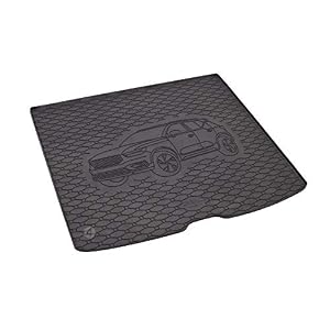 rubber trunk mat of luggage boot with car ilustration
