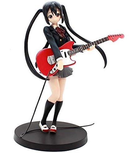 Amazon.com: Kyoto Animation K-On!: Mio Akiyama PVC Figure (1:8