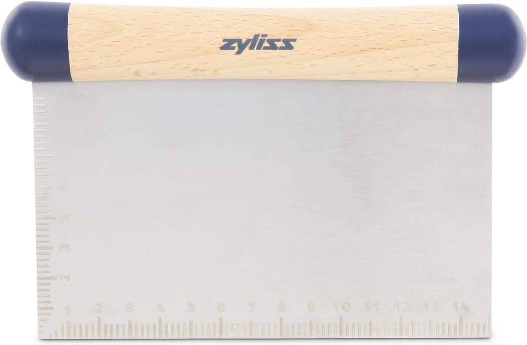 Zyliss Bench Scrapper, Separate, Scrape, Cut Pizza/Cookie Dough/Cakes/Bakes/Vegetables 11cm/4.5in, Stainless Steel/Wood, Meaurements on Blade cm/in