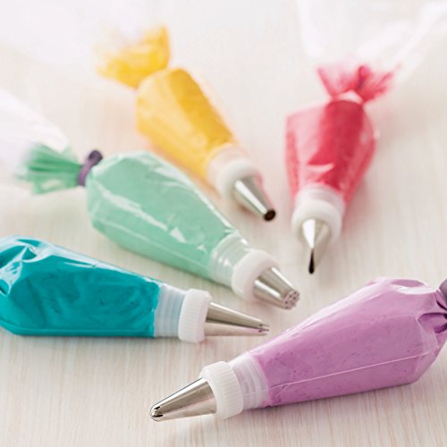 Wilton Assorted Size Disposable Decorating Piping Bags with Icing Bag