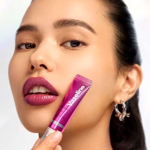 Sérum Labial Gluta-Hya Royal Plum 10ml. Con ácido hialurónico, tripéptido, tecnología Glutaglow y SPF15. Color, volumen y protección. Hidratación al instante y acabado gloss no pegajoso.