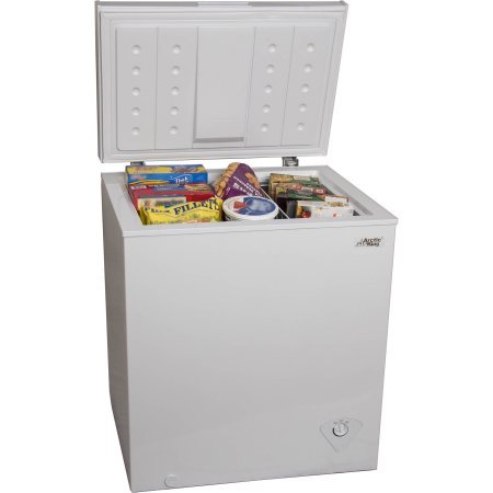 Arctic King 5 cu ft Chest Freezer, White