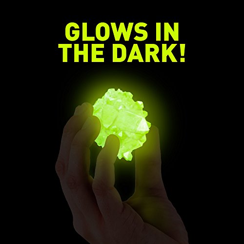 NATIONAL GEOGRAPHIC Glow-in-the-Dark Crystal Growing Lab - DIY Crystal Creation - Includes Real Fluorite Crystal Specimen